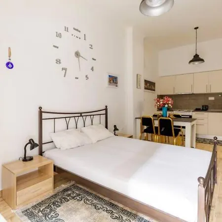 Perfect Place 71α Thessaloniki